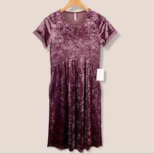 NWT Orange Creek Crushed Velvet Short Sleeve Dress S
